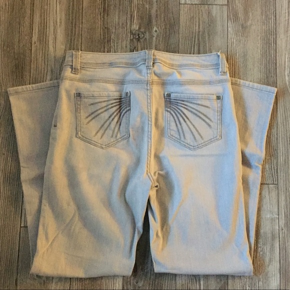 Women's DENVER HAYES straight leg jeans, size 10 - Picture 4 of 10